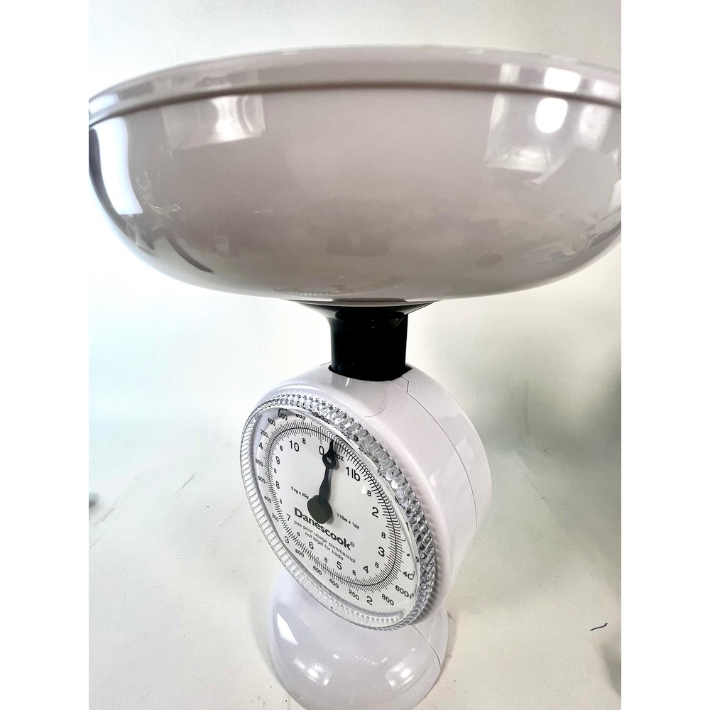 Danescook White Classic Kitchen Scale 5kg 11lb Capacity Mechanical Dial Analog